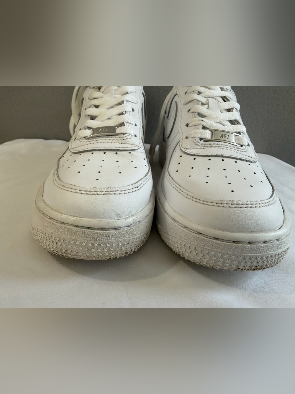Nike Air Force 1 Low Top s7Y Unisex 8.5W/7M White Lace Up Sneakers - Picture 8 of 12